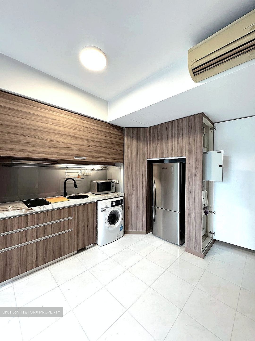 Icon (D2), Apartment #558215111